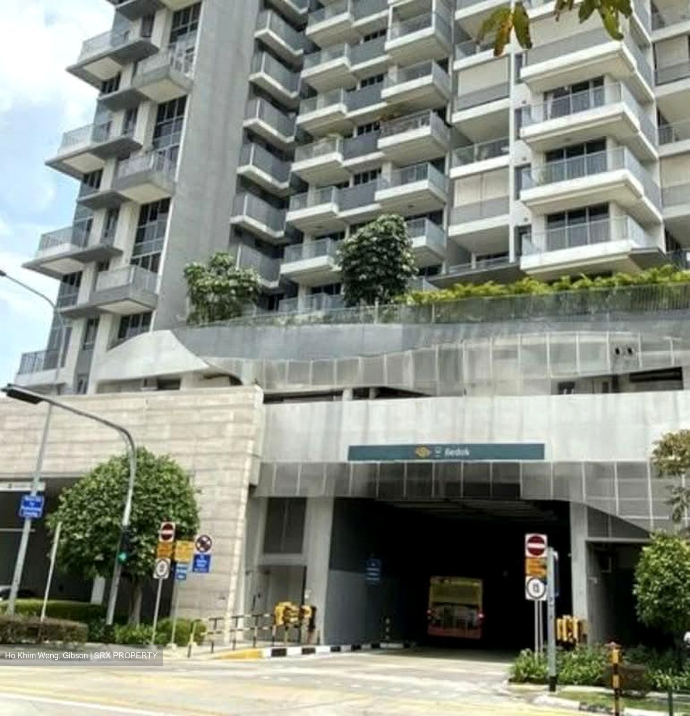Bedok Town Centre (D16), Shop House #554962041